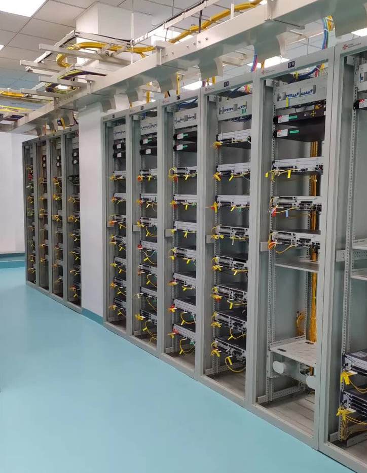 1596698732945222.jpg 機(jī)房環(huán)境.jpg